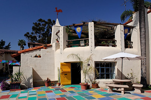 AD2_1747California 2010.jpg