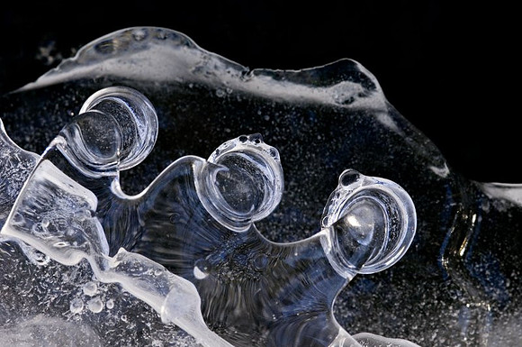 AD2_3669ice_2007.jpg