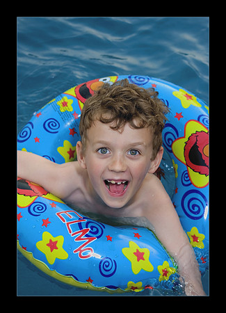 david-in-the-pool.jpg