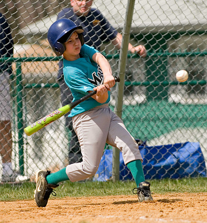 AD2_63832007_baseball.jpg