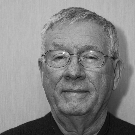DSC_3372black and white.jpg
