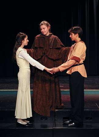 AD0_1103romeo_and_juliet.jpg