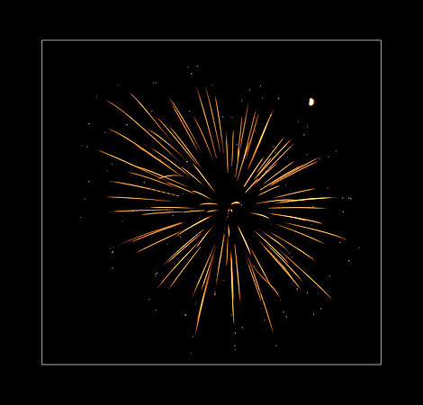 AD1_9812fireworks-2006.jpg