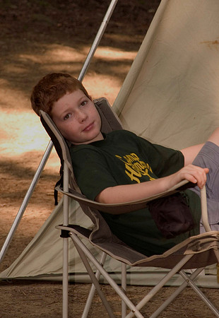 33528458.relaxing.jpg